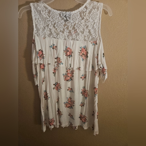 Joe Boxer Floral Off the Shoulder Ruffled White Lace Top XL - Picture 9 of 9
